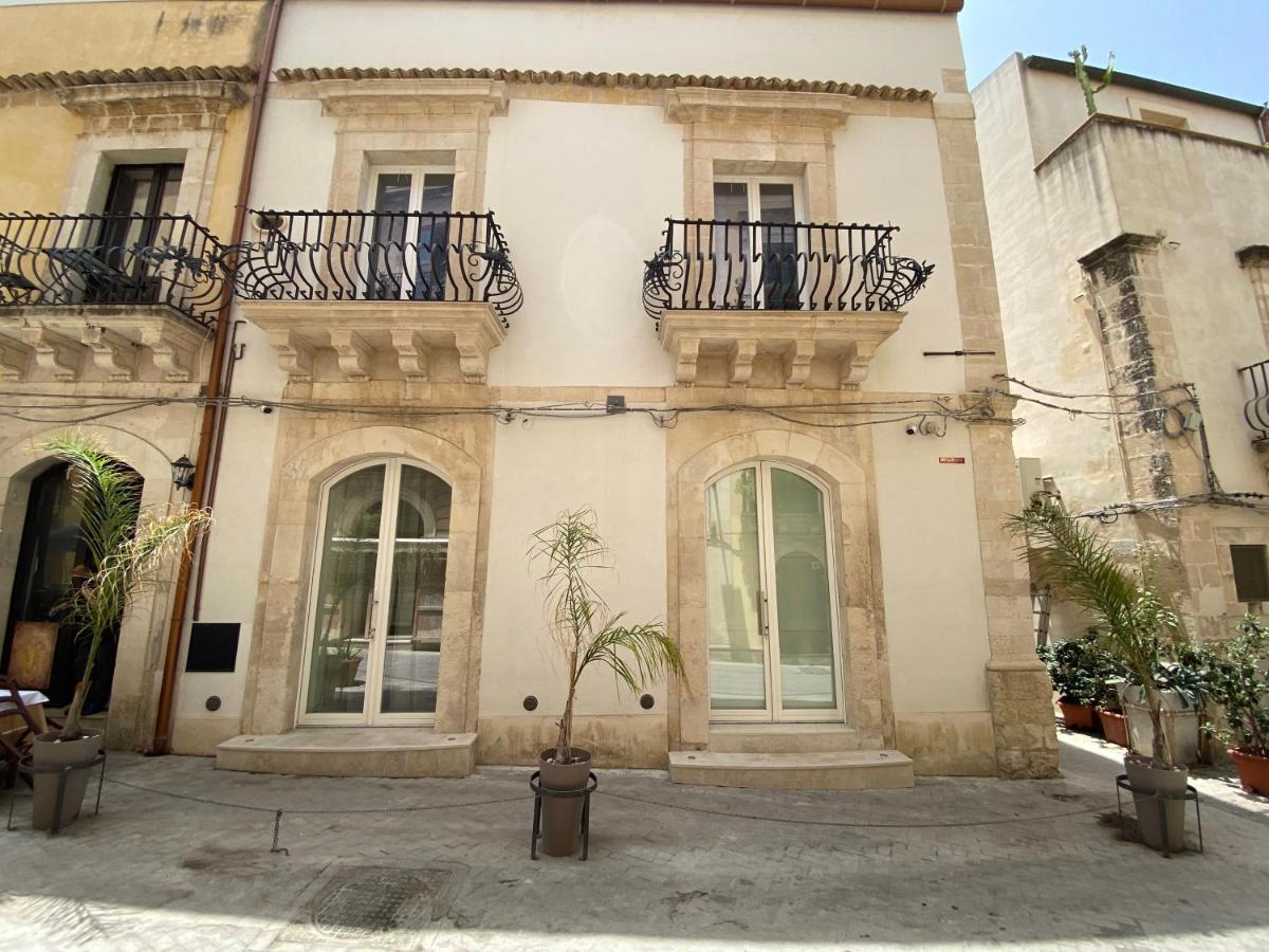Apartment Palazzo San Martino Syrakus